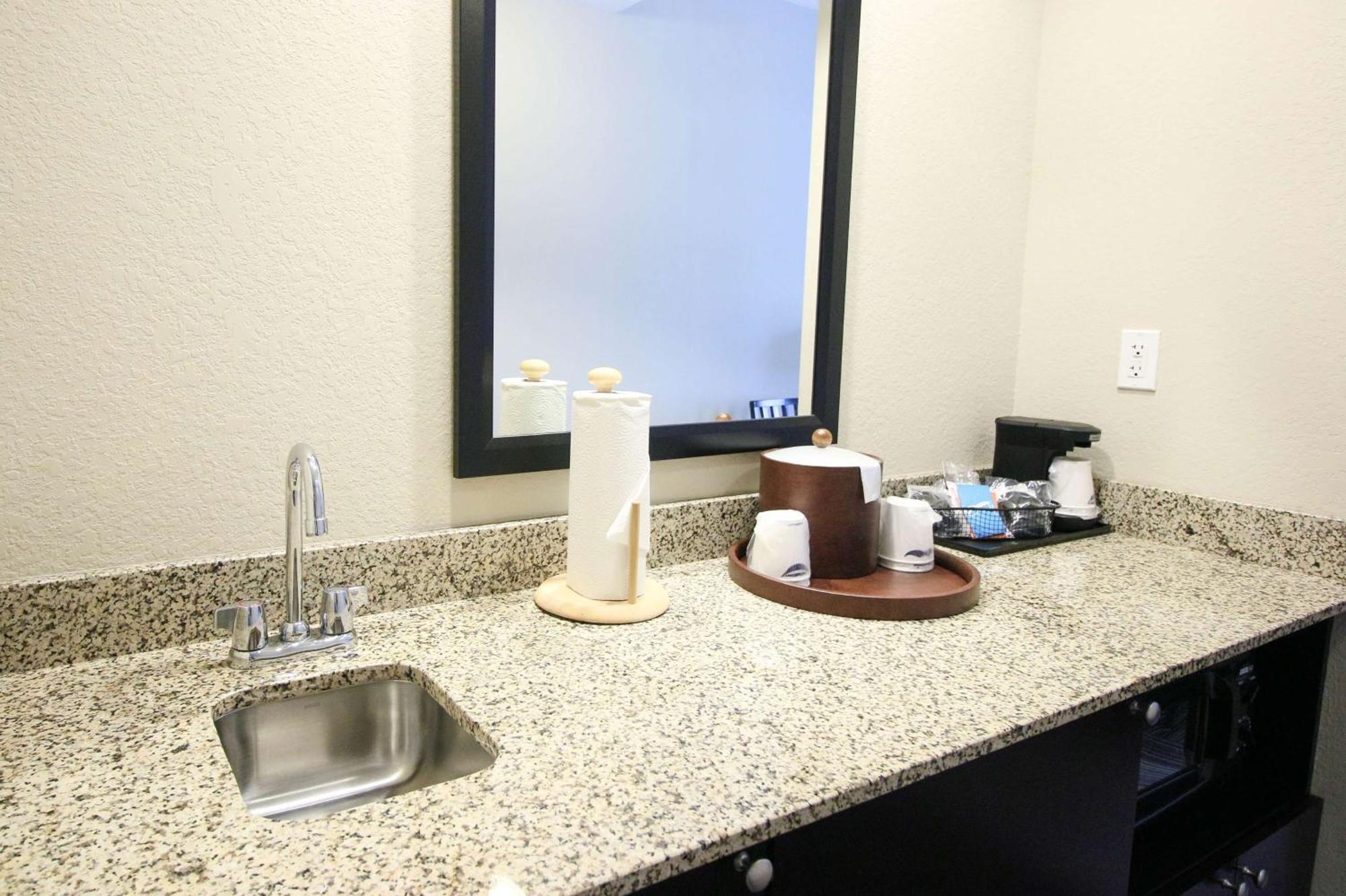 Hampton Inn & Suites Flowery Branch Exteriér fotografie